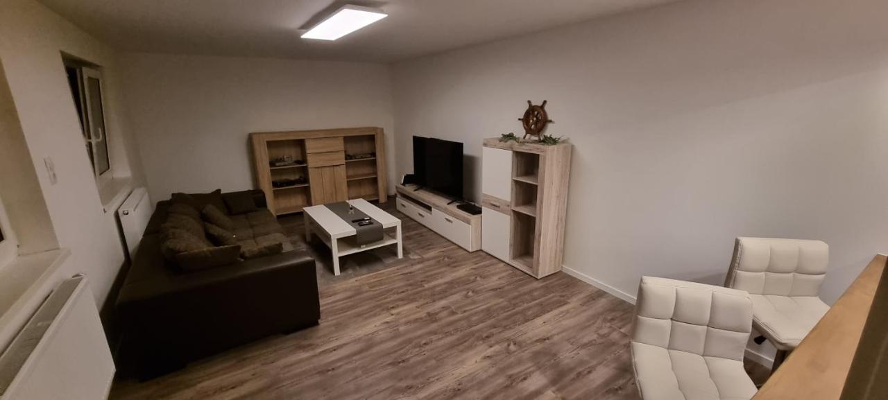 3 Zimmer Ferienwohnung In Jever Eksteriør bilde